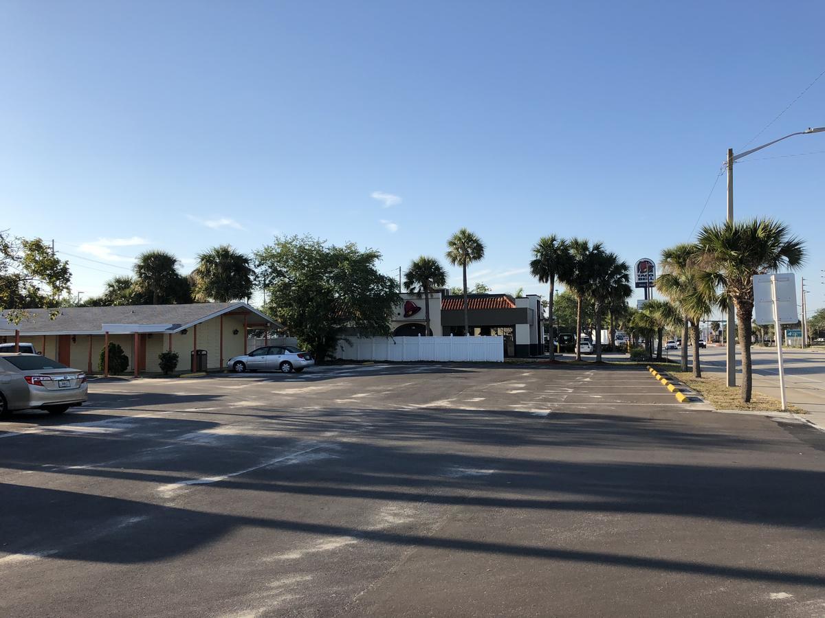 Sunset Inn- Fort Pierce, Fl Exterior photo